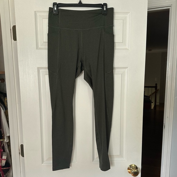 Tek Gear Leggings with Pockets Moss Green - Picture 1 of 3